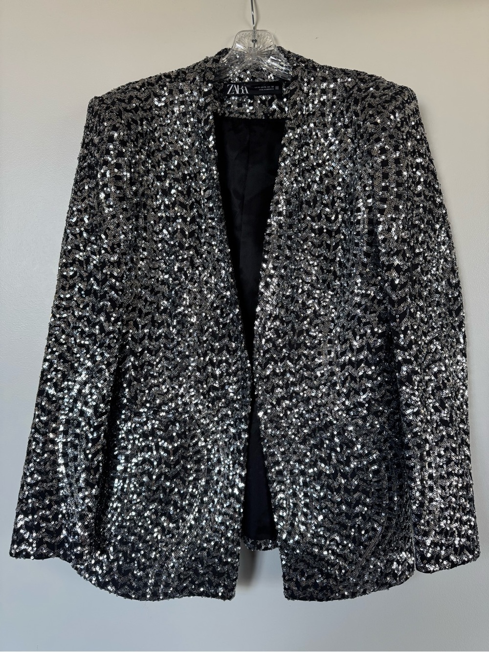 ZARA Sequin Blazer (XL) - Picture 3 of 9